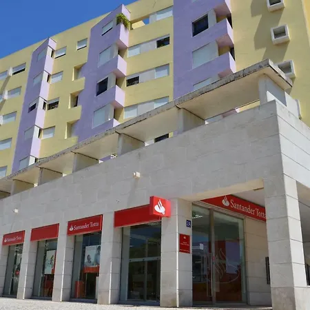Double Next To Airport/ Fill/expo Lisboa