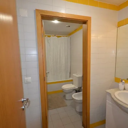 Double Next To Airport/ Fill/expo *